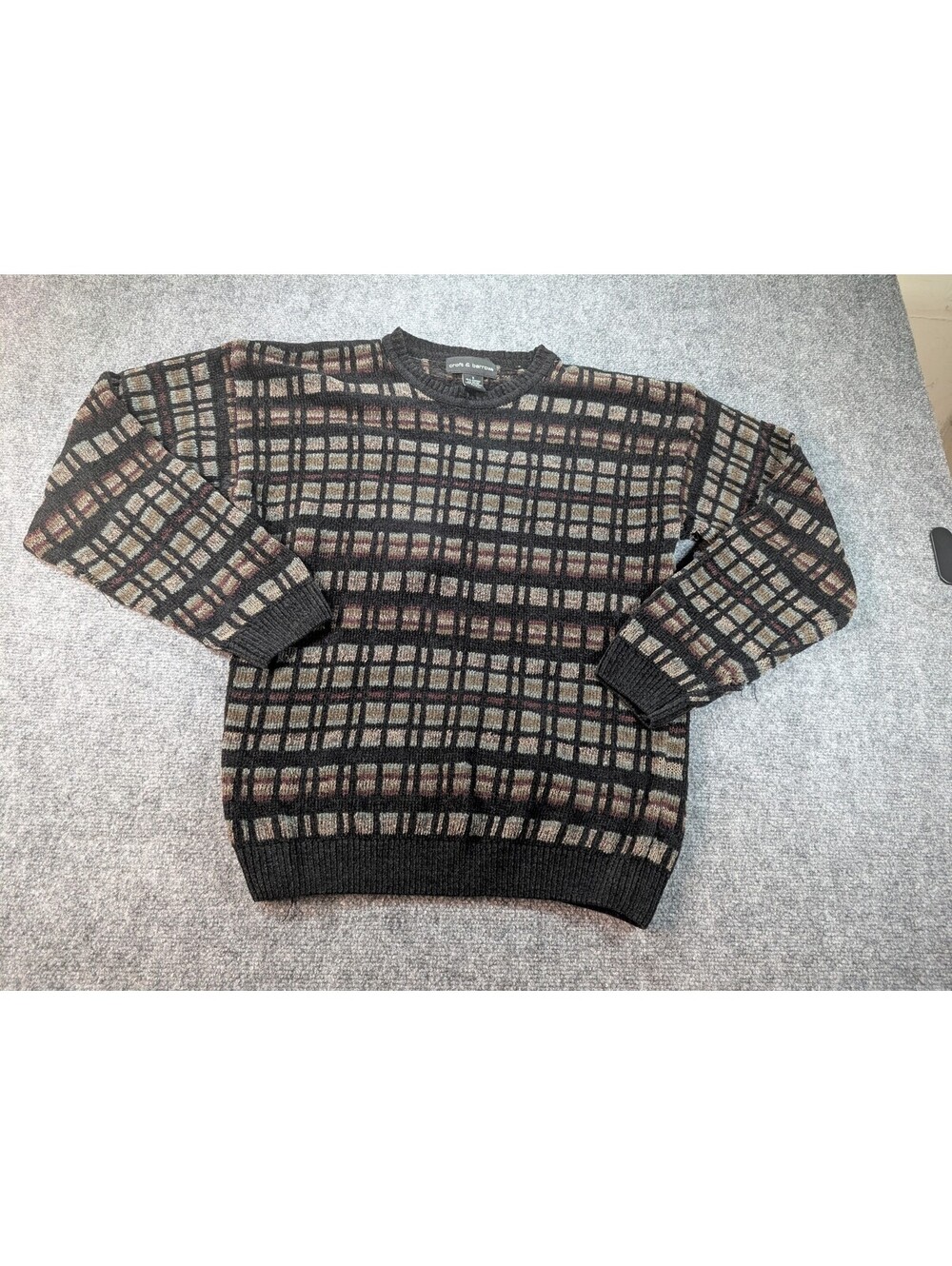 Croft & Barrow Men's Small Crewneck Sweater Size Plaid Geometric Vintage